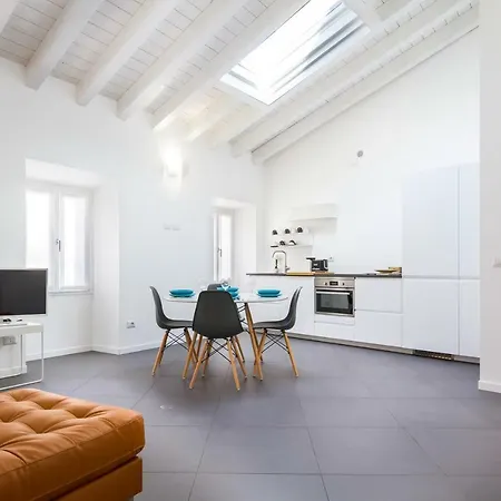 Casa Perlasca * Cernobbio